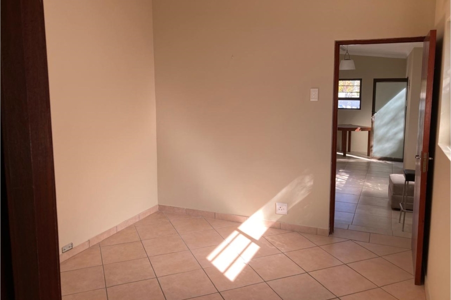 To Let 2 Bedroom Property for Rent in Selborne Eastern Cape